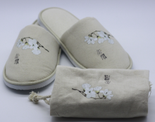 Closed toe indoor hotel eva slipper with bag