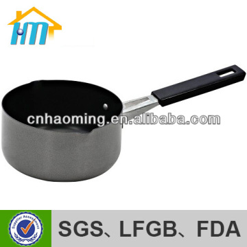 non-stick teflon saucepan