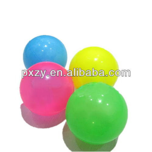 Plastic Pond ball, Children playing plastic ball