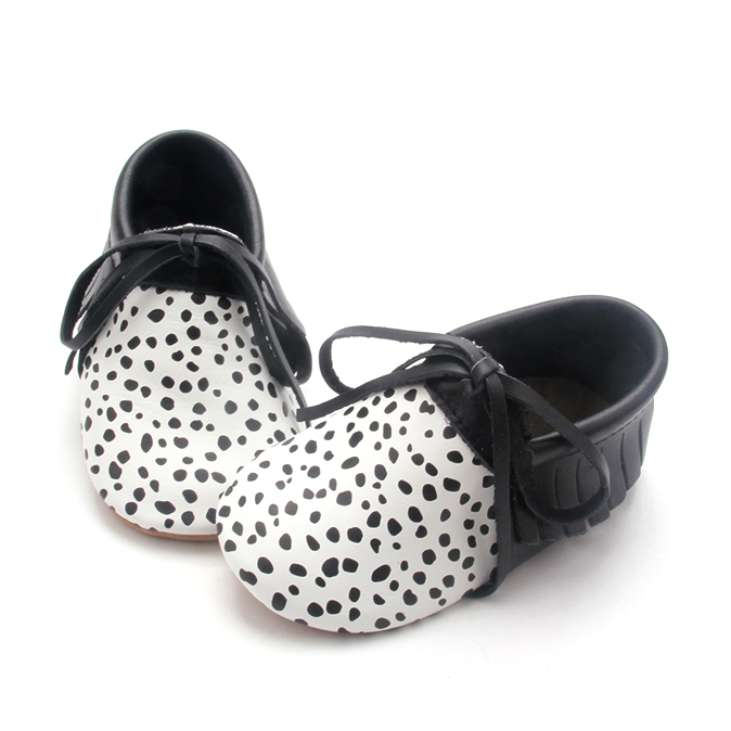 Printed Dots Newborn Infant Baby Moccasins