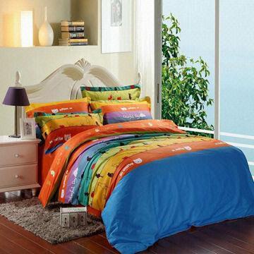 Reactive Printed Bed Linen for Leisure Time