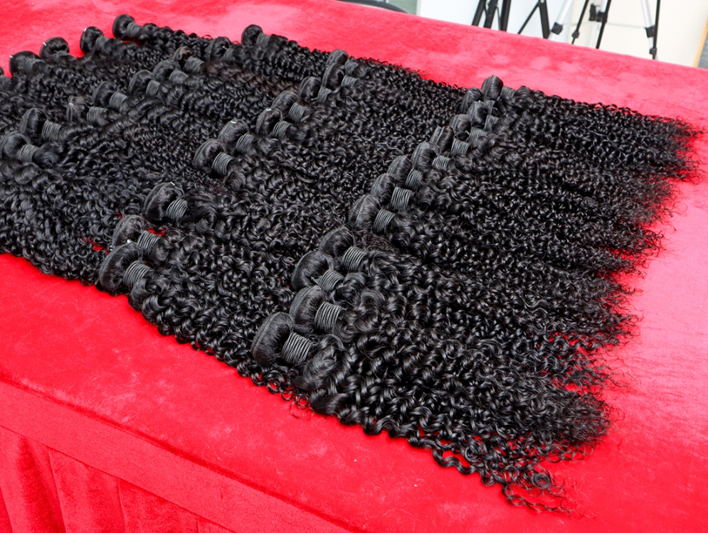 kinky curly ready to ship wholesale price Human Hair natural black Human Hair Bundles With Closure for black woman