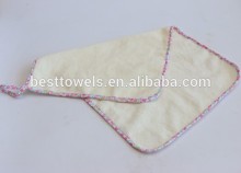 Hanging microfiber towel with loop