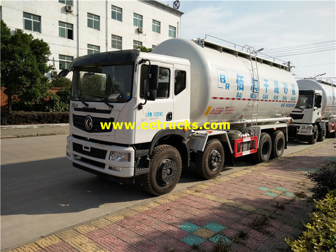 8000 Gallons 8x4 Dry Bulk Tanker Trucks