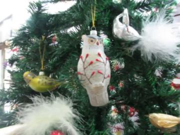 feather tail bird shape clip-on glass ornament