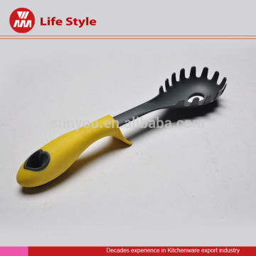 nice quality nylon pasta server fork spaghetti spoon