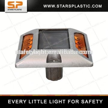 SRS-AL004 reflective solar raised pavement marker