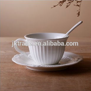 Wholesale cheap cusomised artwork porcelain coffee cup, ceramic coffee cup with spoon