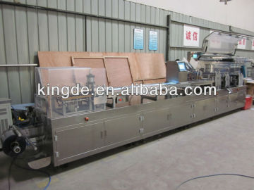 Automatic blister card packing machine for toothpick packing