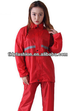 Fashionable Red polyester vinyl raincoat for Women