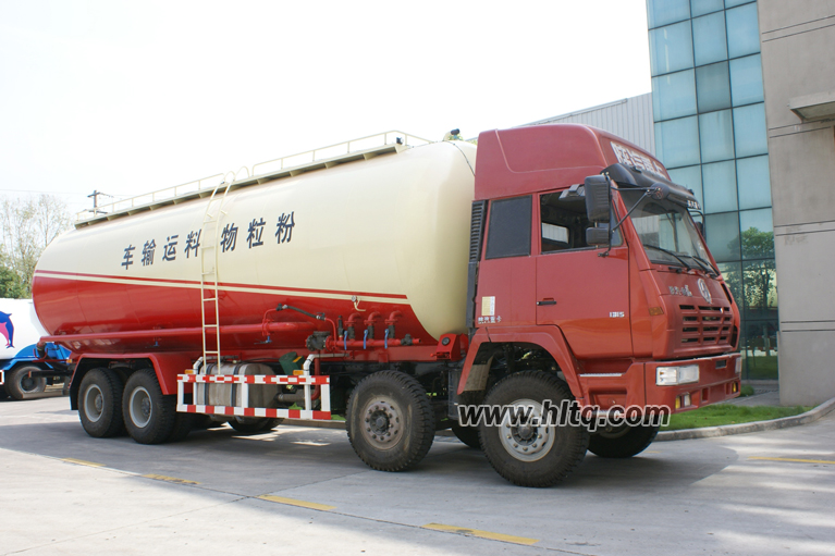 bulk cement truck