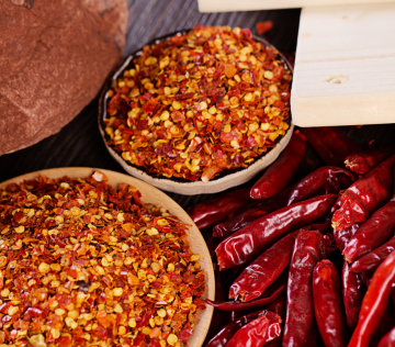 natural red hot chili crushed