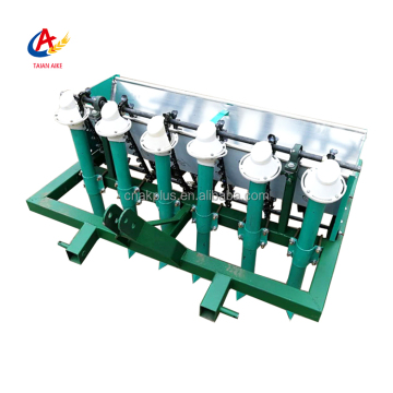 Four Wheel Tractor Mounted Garlic Planter for Global Markets