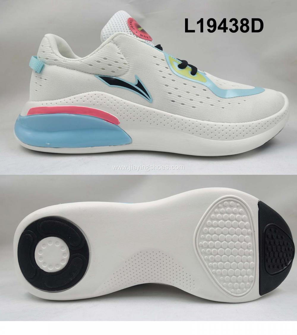 Lady Lightweight running shoes