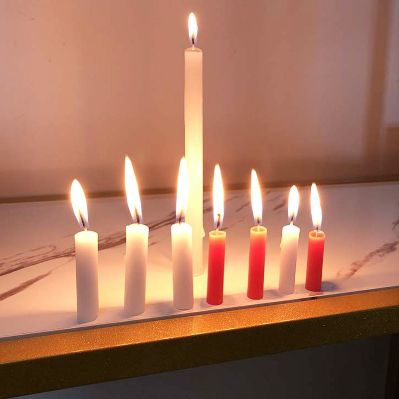 прыляпіце свечку 4 stick candle 4