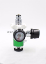 Cga870 Medical Oxygen Regulator with Flow Meter Humidifier