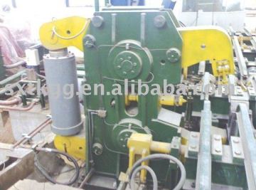 Billet centering machine