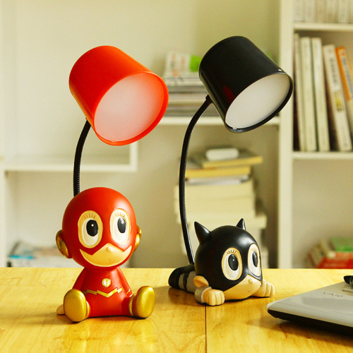 N135 Wholesale Study Mini LED Creative Cartoon Folding Desk Lamp