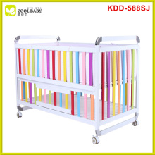 Hot china products wholesale european baby crib/baby bed swinging crib/folding baby travel crib