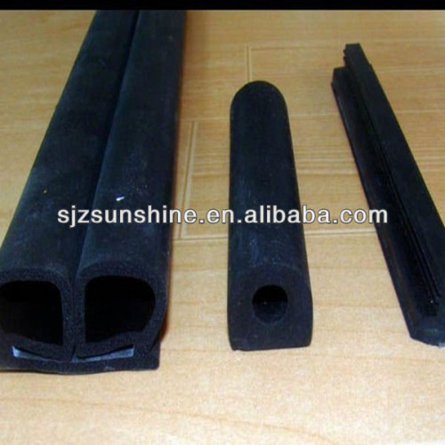 Customized neoprene rubber sealing strip