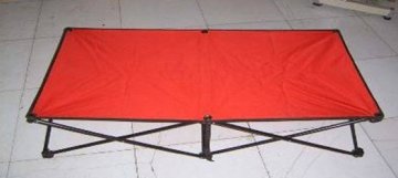 Red Portable Folding Pet Bed
