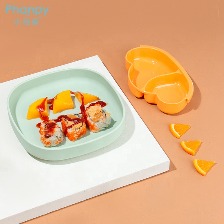 Assiette à dîner en silicone pour bébé avec forme de nuage à ventouse