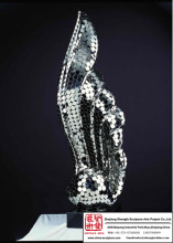 Vogue Stainless Steel Art