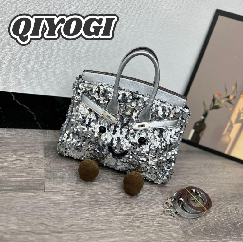 الصورة الرئيسية للحقيبة Bag main picture