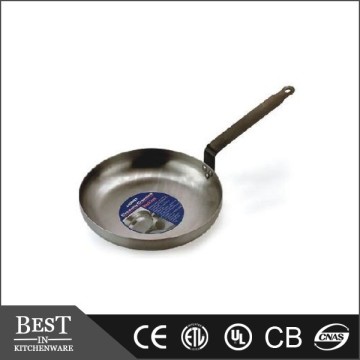 Blacksteel omelet pan