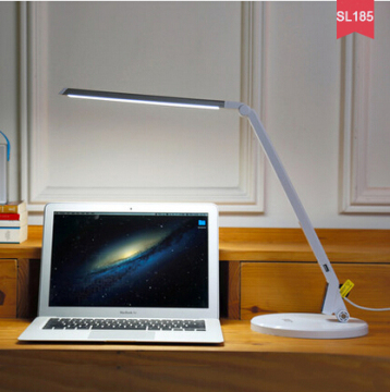 Eye-care led task lamp energy-saving light