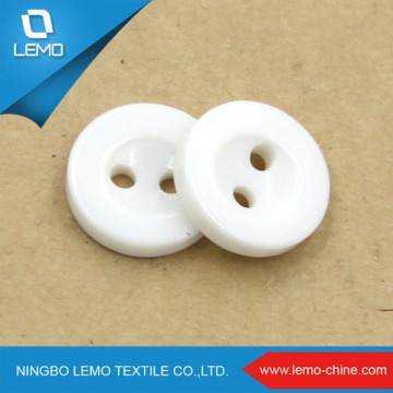 lemo white Color Sew Button With Plastic Materical