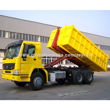 Sinotruk Howo Garbage Truck with Great Loading Capacity