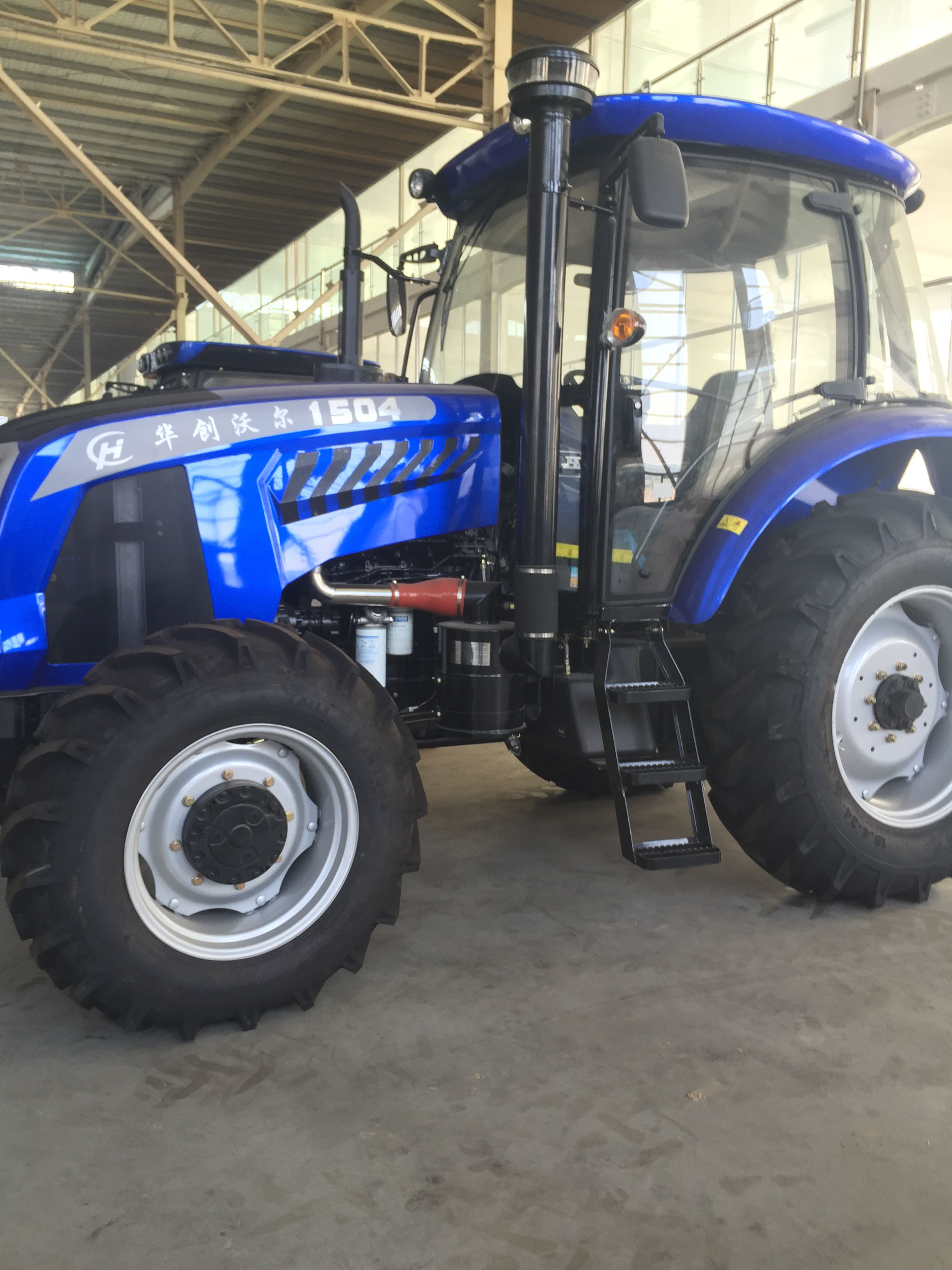 150HP 4 Wheel Driven Farm Tractor