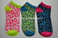 Lady fluo ankle socks, low cut socks, leopard dot socks