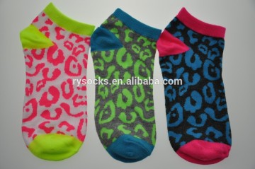 Lady fluo ankle socks, low cut socks, leopard dot socks