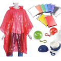 Poncho de PE plegable reutilizable para adultos Fashion Rain