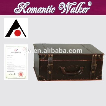 Wood carry-on box , 2015 Fashion design Hot selling wood case; vintage case