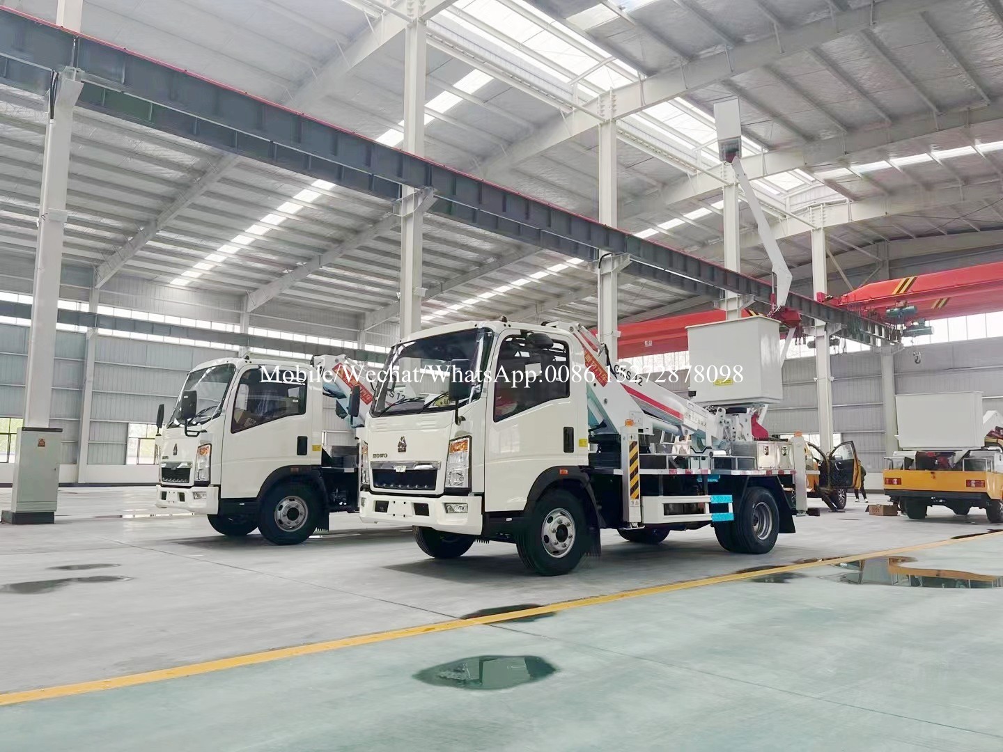 Camión de trabajo aéreo de Howo (3) HOWO Aerial Working Truck (3)
