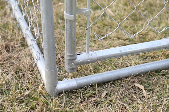 Große galvanisierte Hundezwinger Large Galvanized Dog Kennel