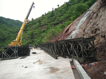 Steel Grade Metal Structure Bailey Bridge for Crossing