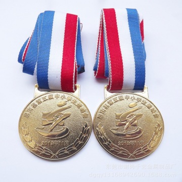 Antique brass zinc alloy sports medal of honor