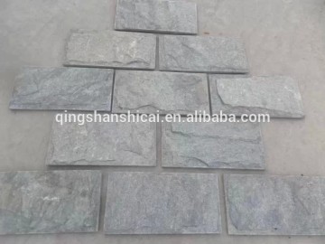 mix natural landscaping colored crushed stone mushroom stone