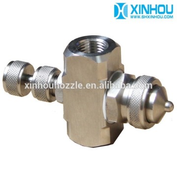 Air hydraulic atomizing nozzle