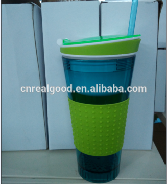 44261 2 in 1 Snack & Cup with straw