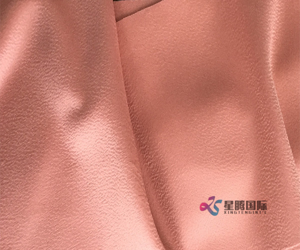 Fashionable Wavy Texture 100% Wool Fabric