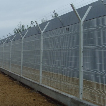 new products galvanized curved wire fencing for sale