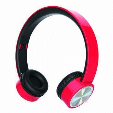 Bluetooth Headphone with 300mAh Battery Capacity