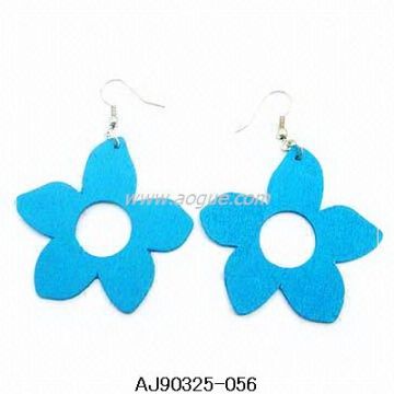 lovely wooden earring