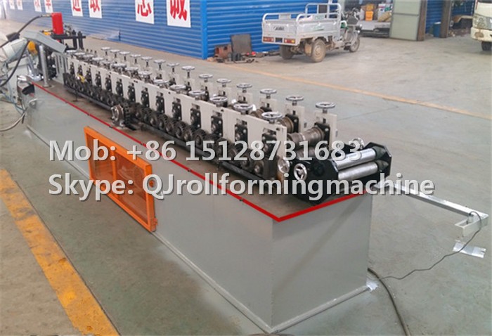 QIANJIN Metal Roll Forming Machine Good Appearance Steel Profile Roller Shutter Door Gate Frame Machine