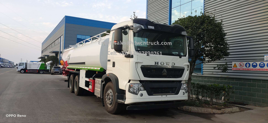 construction water truck